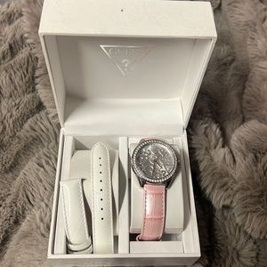 Guess watch with removable band